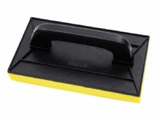 COMPEL DESEMPENADEIRA PLASTICA  C/ ESPUMA 18X30 - 02472