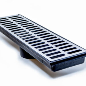 GRELHA ALUM. 020 X 100 C/ COLETORA CX. PVC INF.
